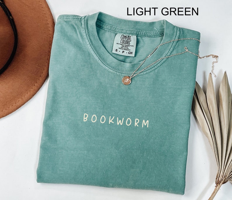 Comfort Colors® Bookworm Shirt, Book Lover T-shirt, Bookish Outfit, Book Club Clothing, Bookworm Tee, Reading Teacher Tshirt, Librarian Gift